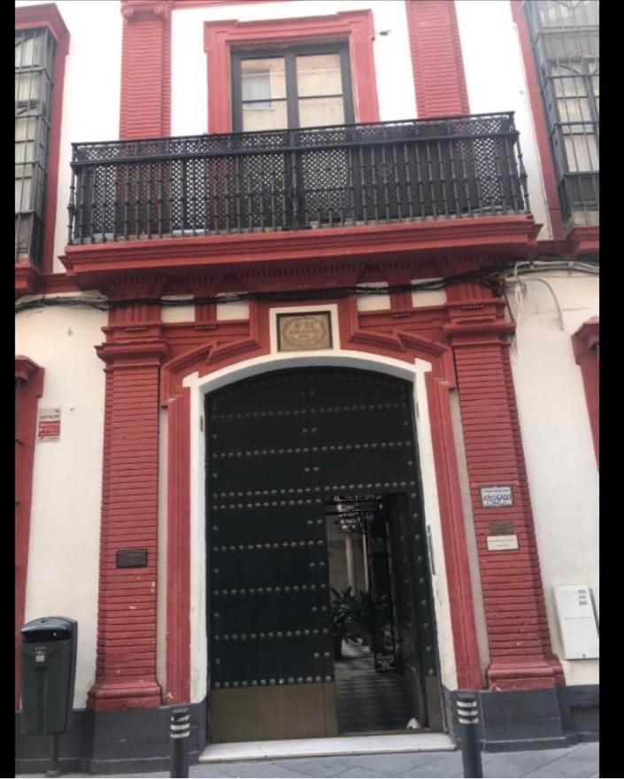 Piso A 60 Metros De La Catedral Apartman Sevilla Kültér fotó